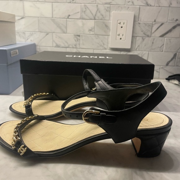 Chanel Lambskin Quilted Reissue Chain Sandal - Picture 3 of 4
